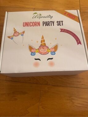 Unicorn Party Set - Pink Floral Unicorn Decorations